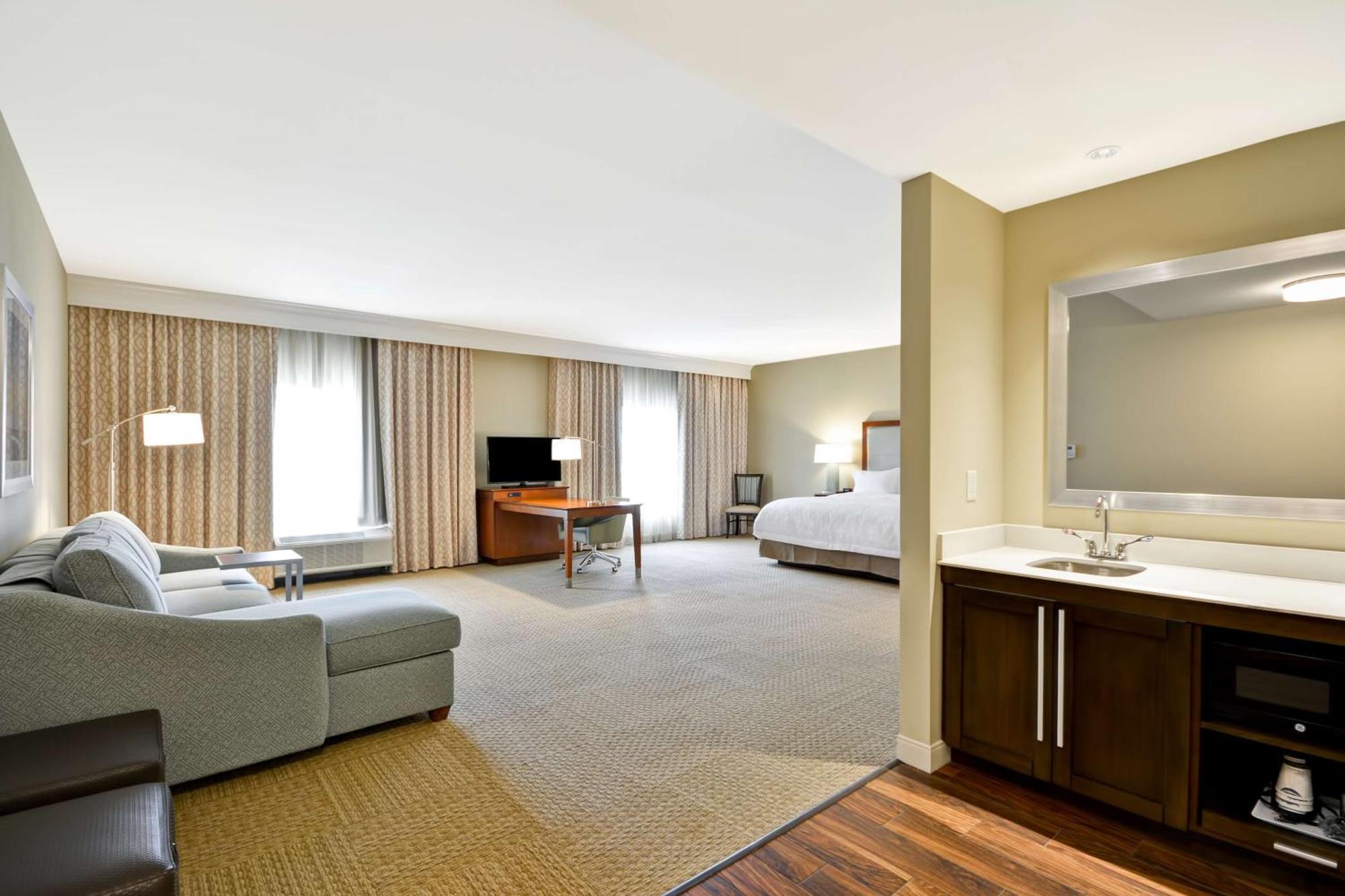 נורת' צ'רלסטון Hampton Inn & Suites Charleston Airport מראה חיצוני תמונה